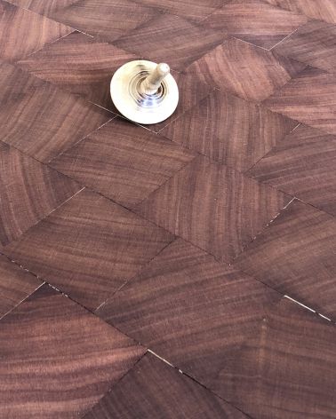 Parquet Moabi en bois de bout – Résistant, naturel et élégant