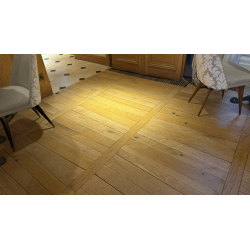 Chai – Parquet  massif motif Queue de Billard en Chêne Français Réemployé